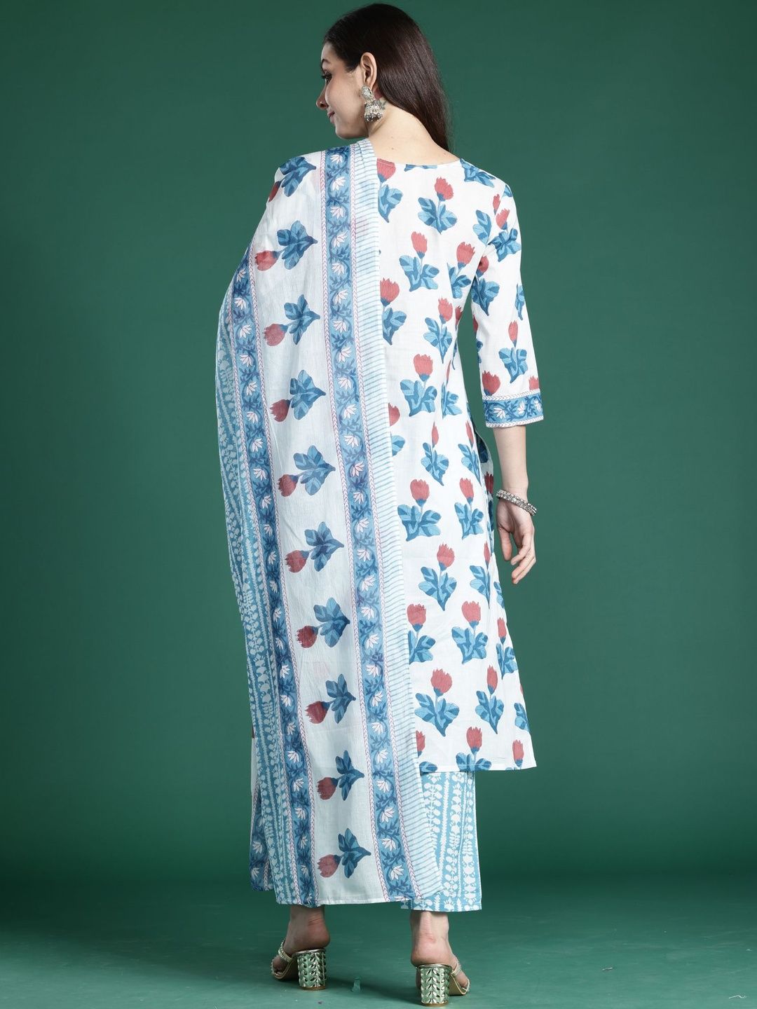 Women Floral Printed Regular Pure Cotton Kurta with Trousers & With Dupatta