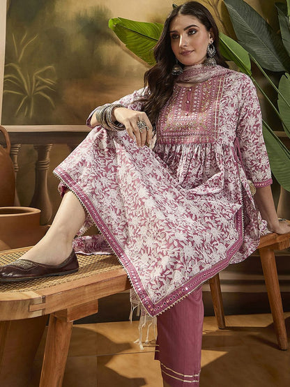 Dhiyona SN Women's Floral Printed Round Neck Kurta Trouser With Dupatta.