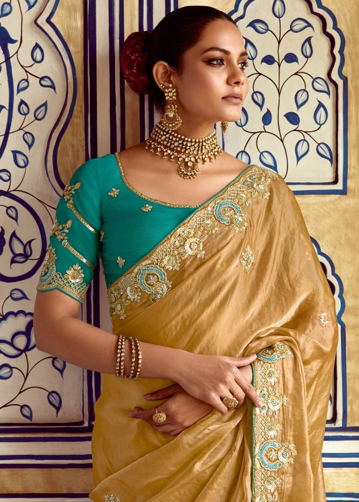 Dhiyona KM Women Golden Designer Silk Saree With Rich Zari Embroidery