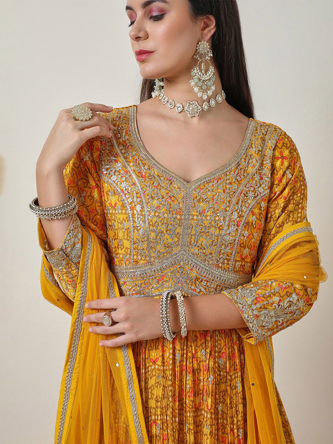 Dhiyona SO Women's Women Floral Printed Empire Sequinned Kurta with Churidar & With Dupatta