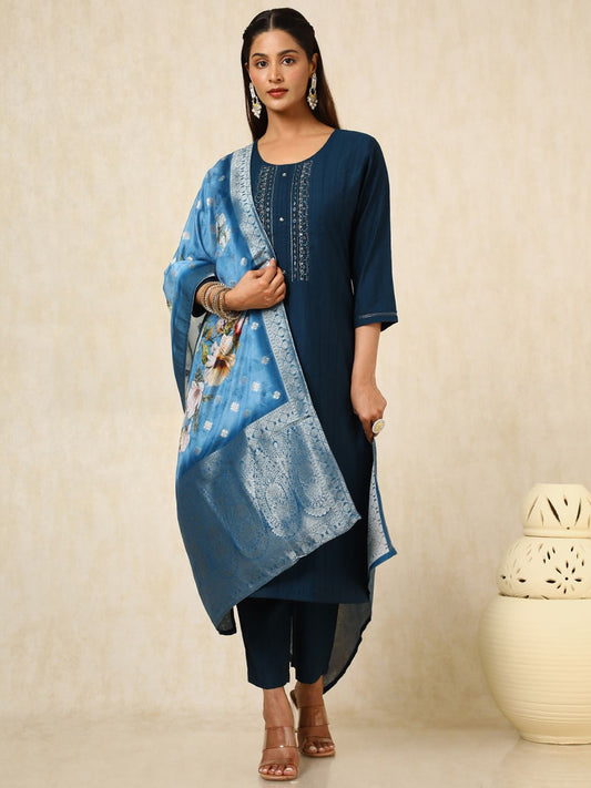 Dhiyona SO Women's Women Floral Embroidered Regular Beads and Stones Kurta with Trousers & With Dupatta