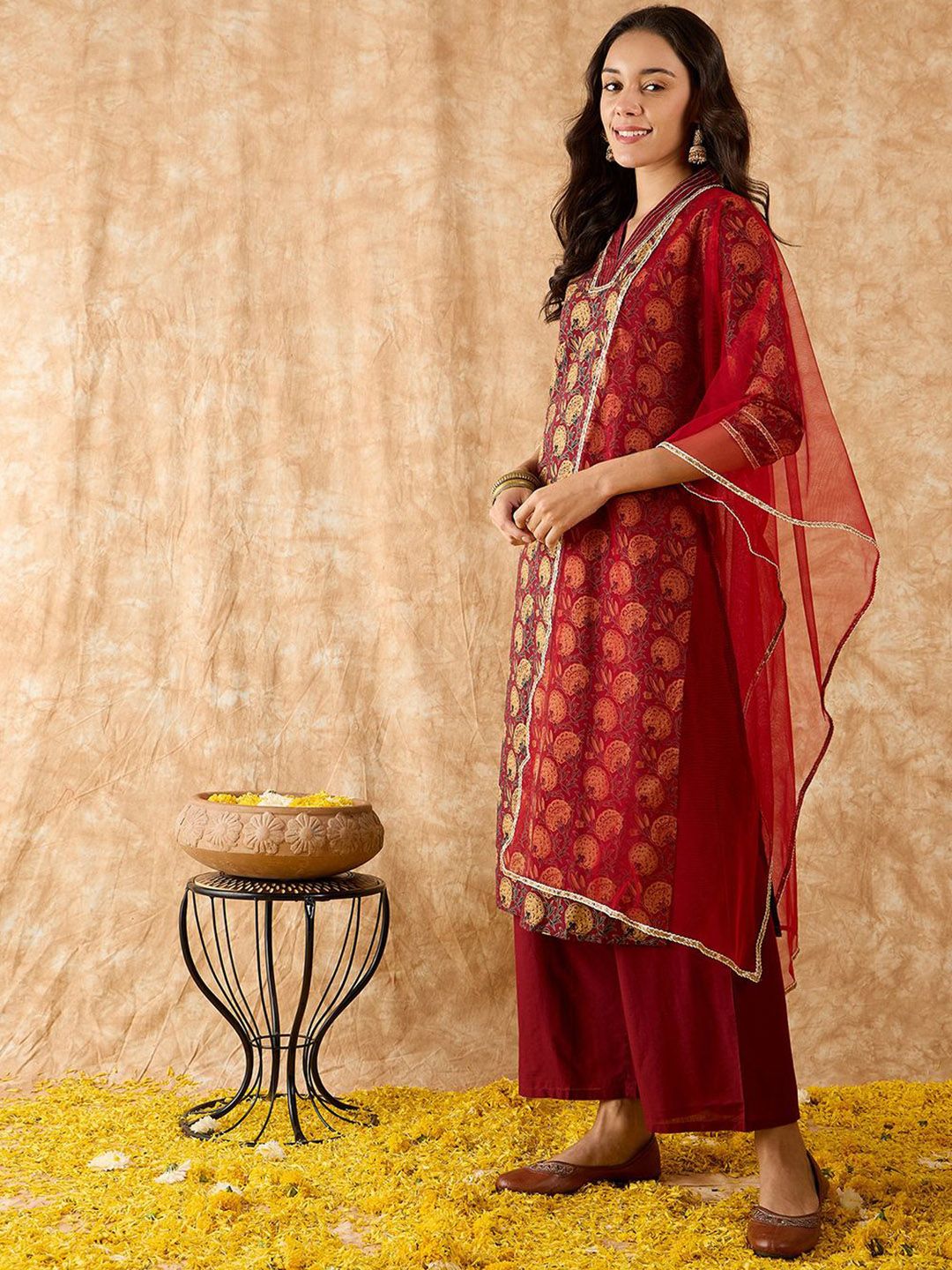 Floral Printed Straight Thread Work Kurta with Palazzos & Dupatta