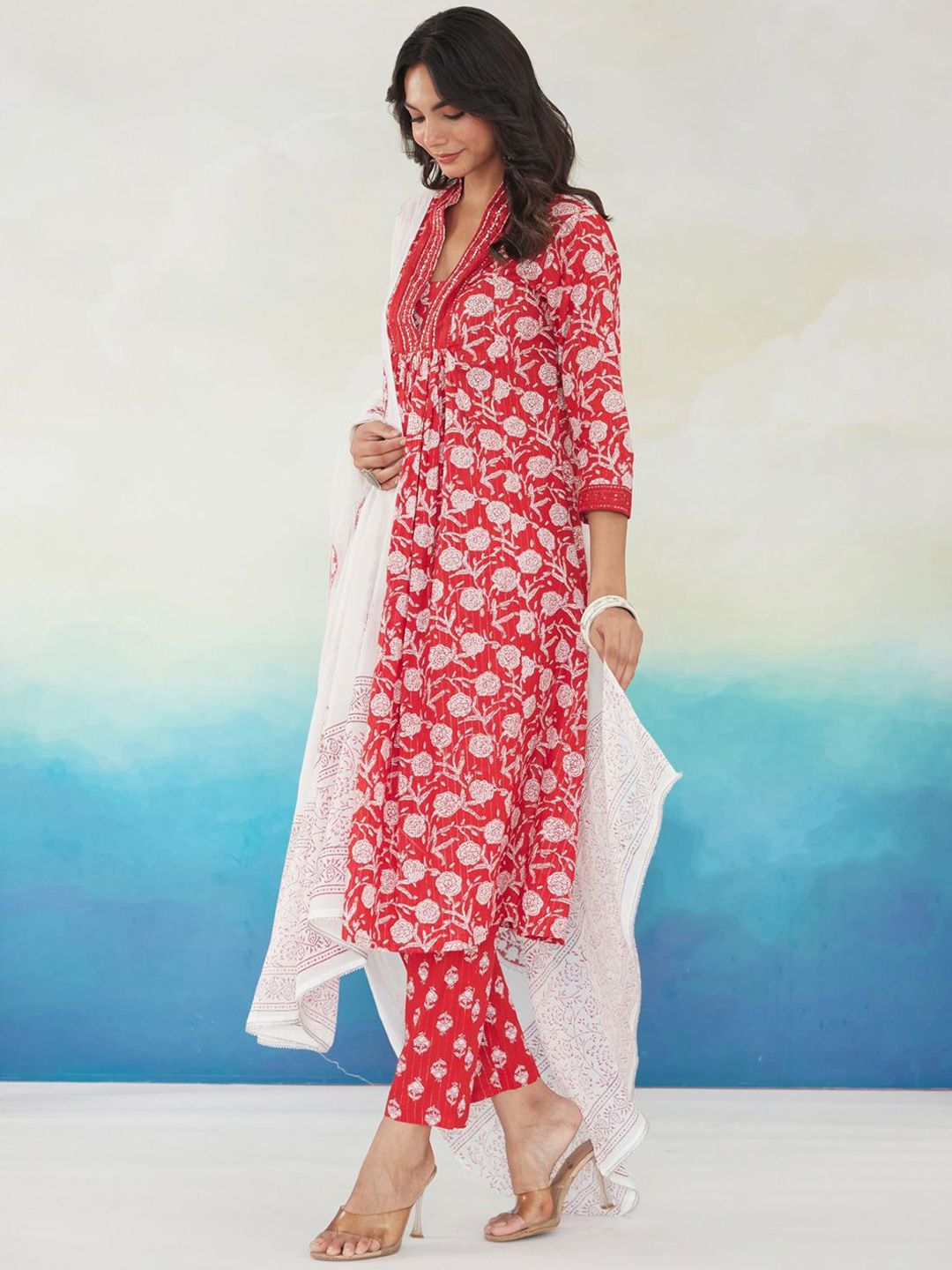 Floral Printed Pleated Beads and Stones Pure Cotton Kurta With Trousers & Dupatta