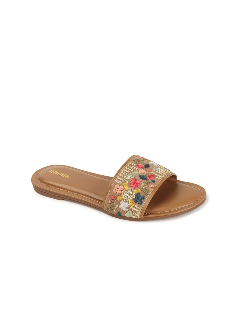 Dhiyona AK Women Ethnic Open Toe Flats with Embroidered