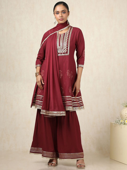 Dhiyona SO Women's Women Floral Striped Empire Sequinned Kurta with Sharara & With Dupatta
