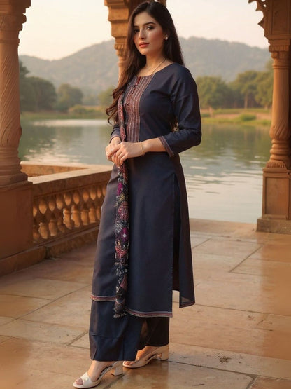 Geometric Yoke Design Thread Work Pure Cotton Kurta & Trousers With Dupatta