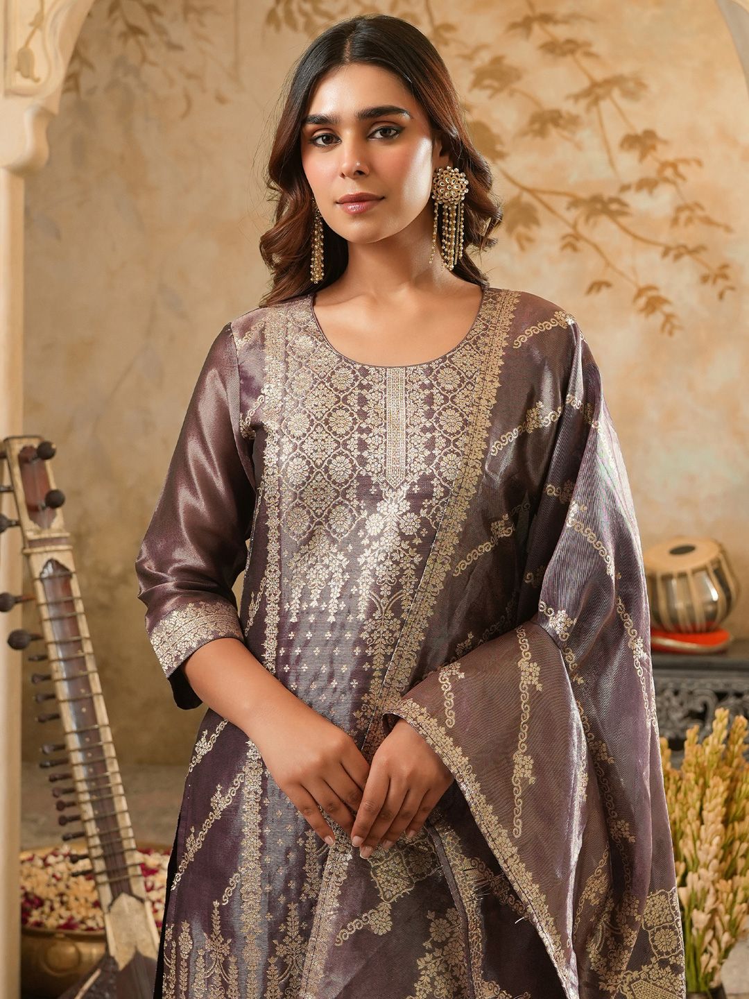 Dhiyona IE Women Ethnic Motifs Regular Kurta with Trousers & With Dupatta