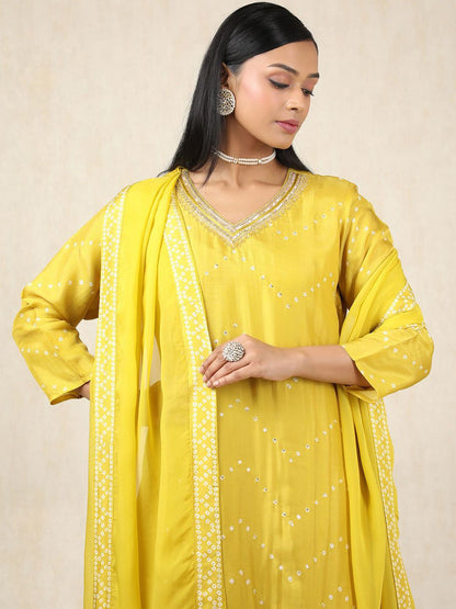 Dhiyona SO Women's Ethnic Motifs Printed Beads And Stones V-Neck Straight Kurta With Palazzos & Dupatta