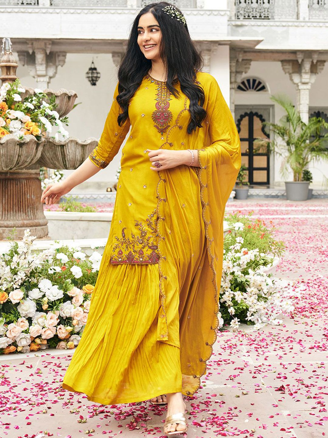 Dhiyona CH Embroidered Round Neck Chinon Sequinned Kurta With Palazzos & Dupatta