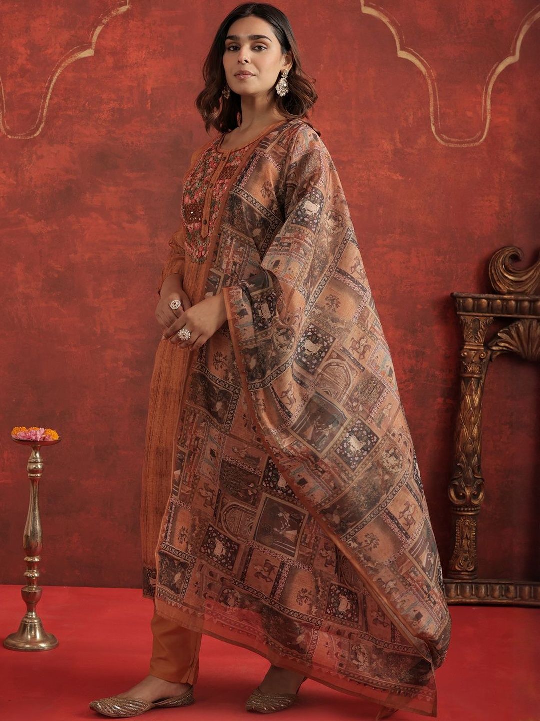 Motifs Printed Chanderi Cotton Round Neck Straight Kurta With Trousers & Dupatta