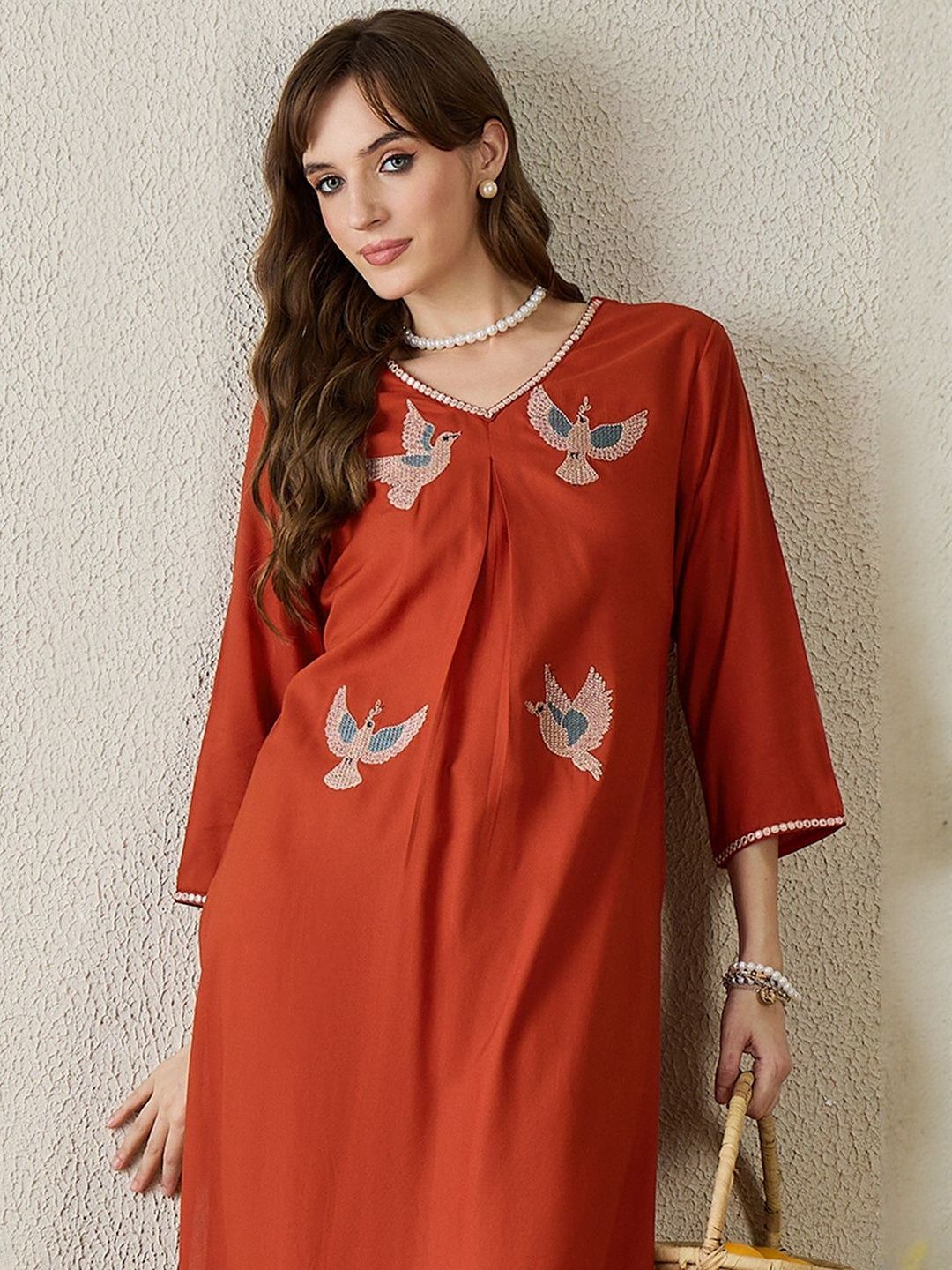 Women Ethnic Motifs Embroidered Pleated Thread Work Kurta with Trousers
