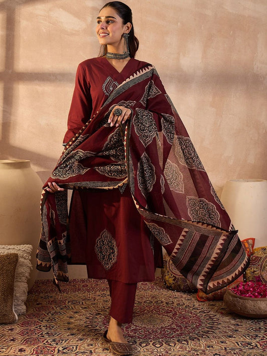 Ethnic Motifs Embroidered Thread Work Pure Cotton Kurta With Trousers & Dupatta