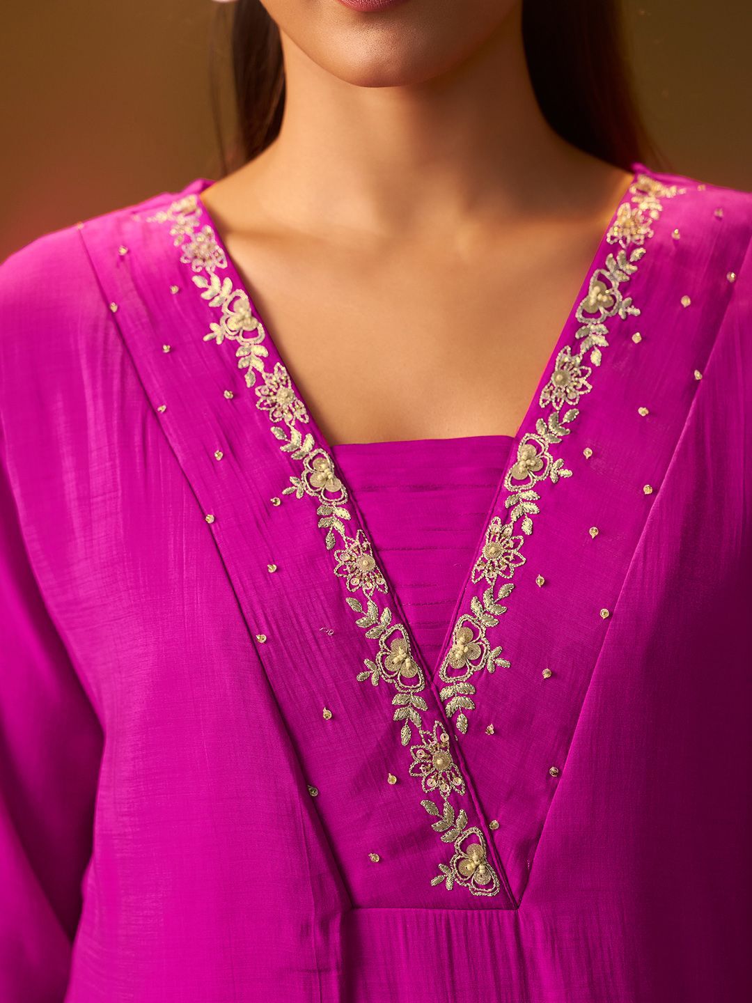 Dhiyona IE Embroidered V-Neck Tunic With Trousers
