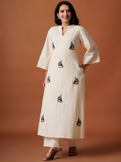 Dhiyona IE Embroidered Mandarin Collar Pure Cotton A-Line Top With Trousers