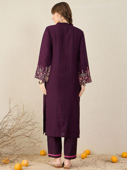 Dhiyona IE Embroidered Mandarin Collar Tunic With Trouser