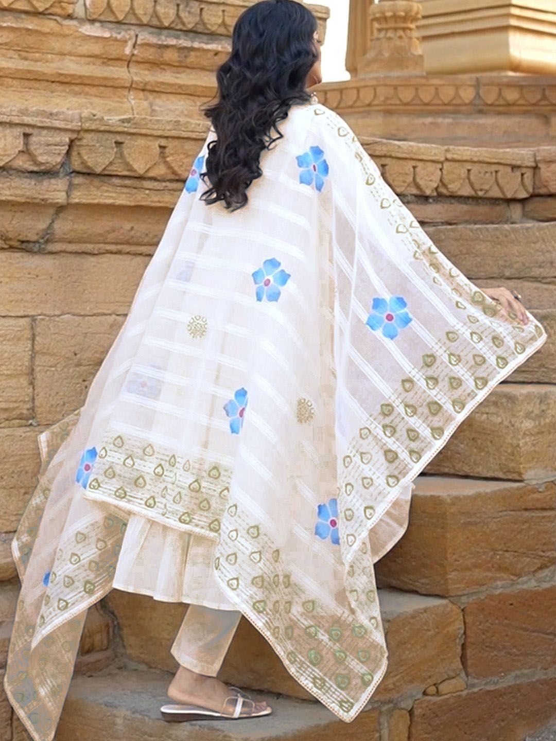 Floral Embroidered Mirror Work V-Neck Pure Cotton Kurta With Trousers & Dupatta