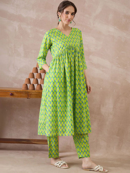 Women Ethnic Motifs Printed Empire Pure Cotton Kurta with Trousers