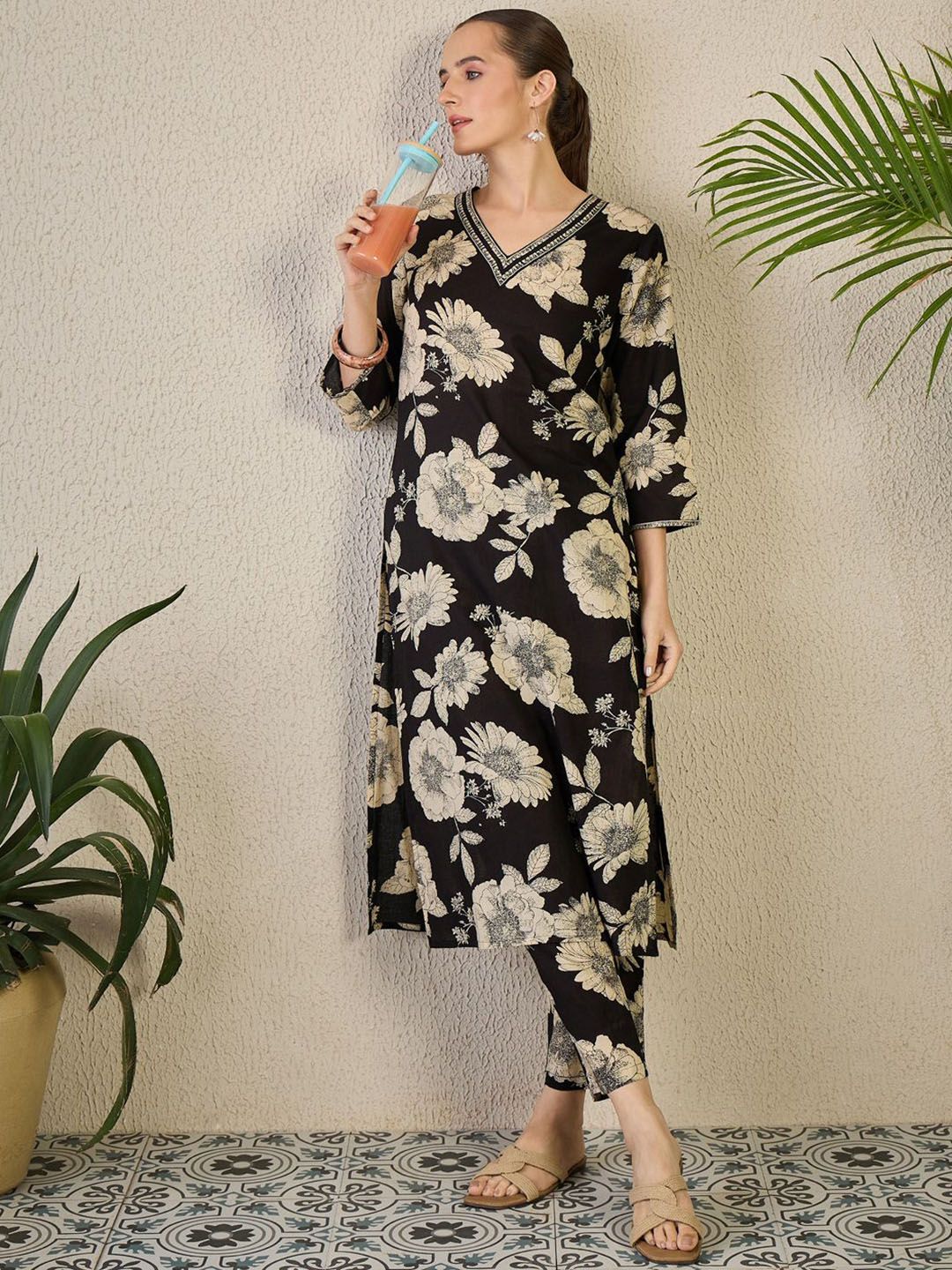 Floral Printed Pure Cotton Kurta with Trousers