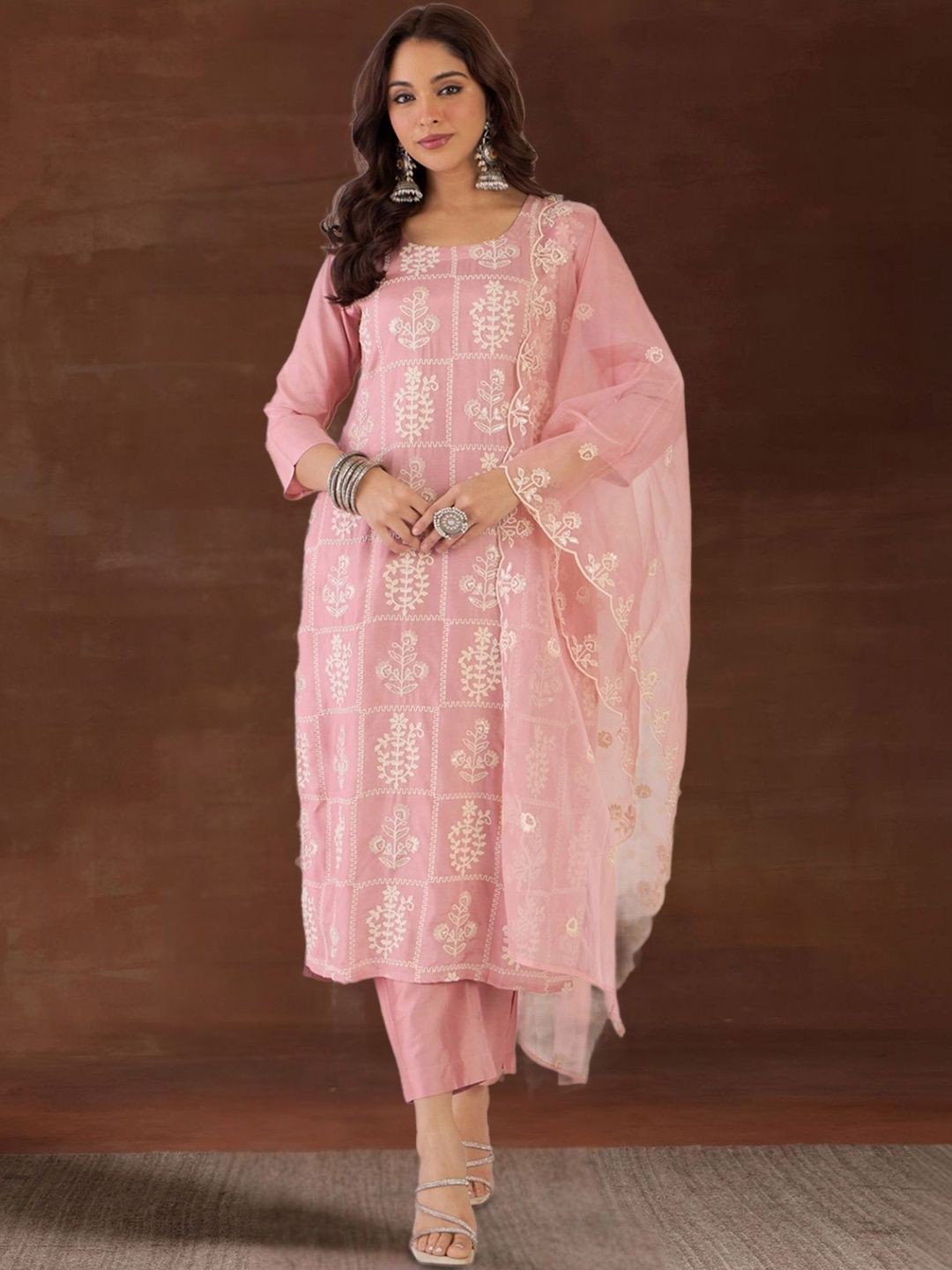 Women Ethnic Motifs Embroidered Regular Thread Work Kurta with Trousers & With Dupatta