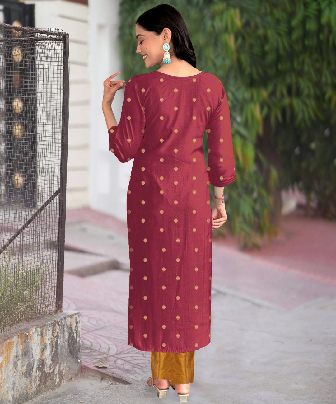 Dhiyona KL Women Printed Regular Kurta with Trousers & With Dupatta
