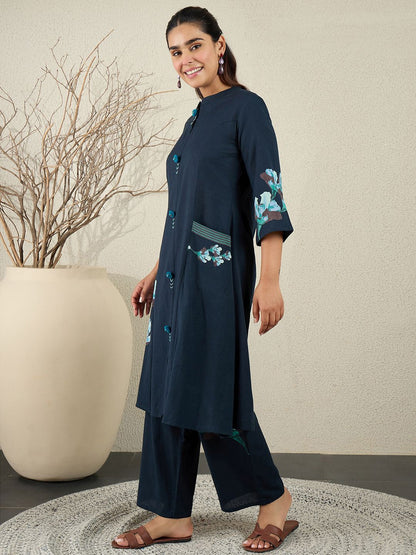 Women Floral Printed Mandarin Collar Pure Cotton Kurta with Trousers