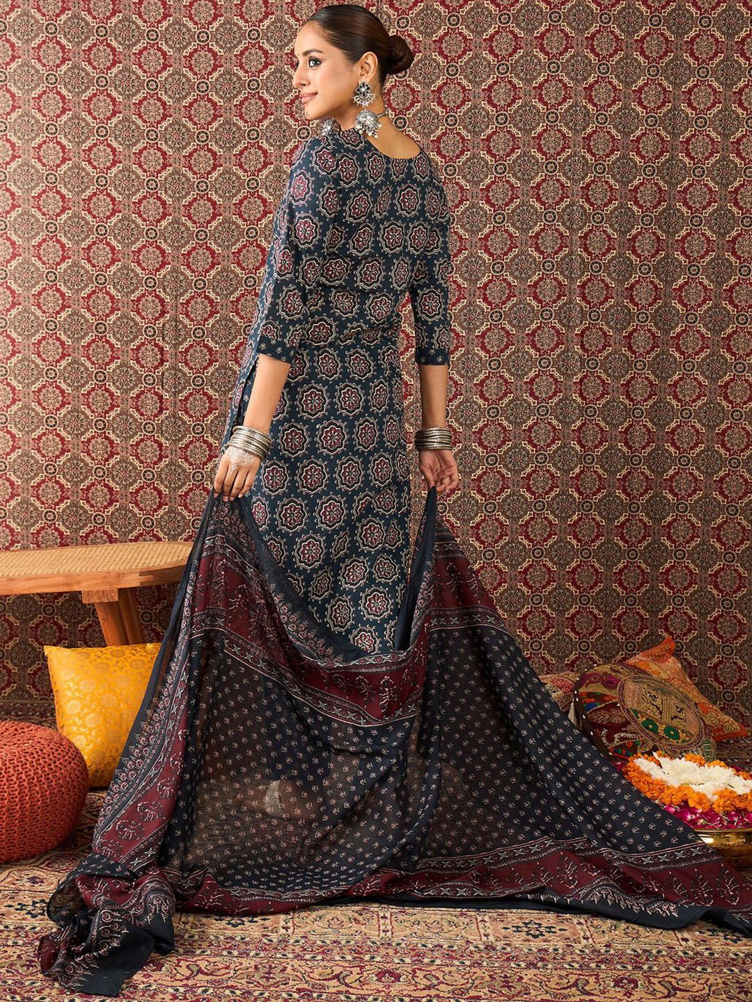 Dhiyona IE Women's Women Floral Printed Regular Pure Cotton Kurta with Trousers & Dupatta Kurta Sets