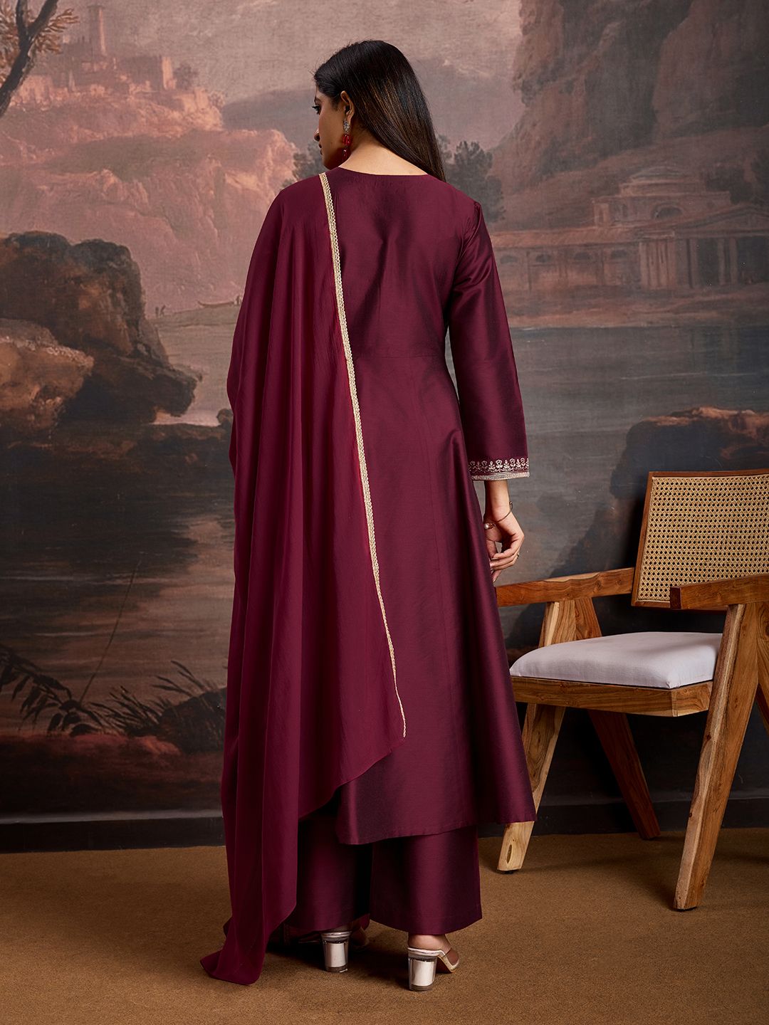 Dhiyona PD Women Anarkali Kurta Trousers & Dupatta With Embroidered Jacket