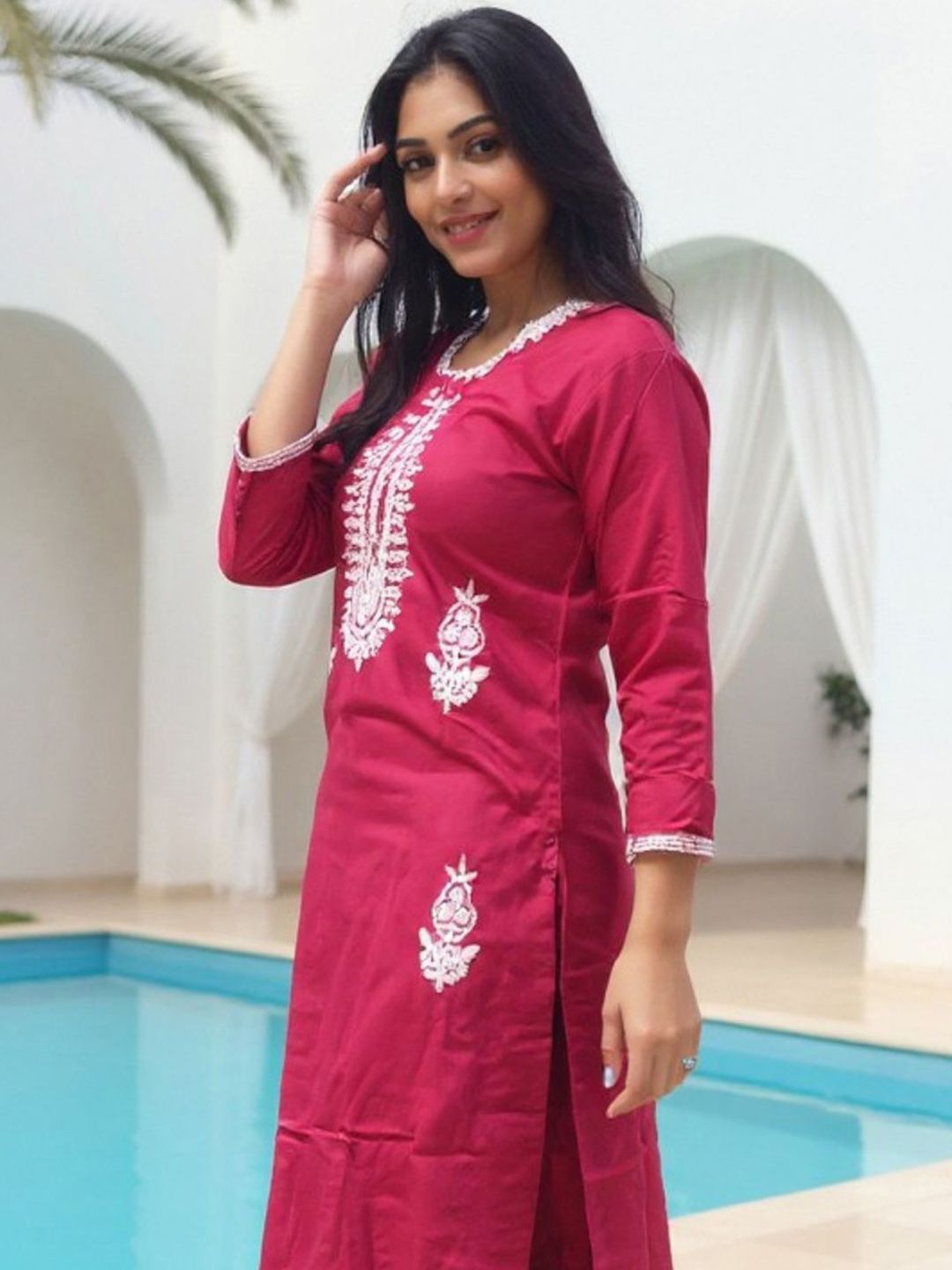 Women Ethnic Motifs Embroidered Regular Thread Work Kurta with Trousers