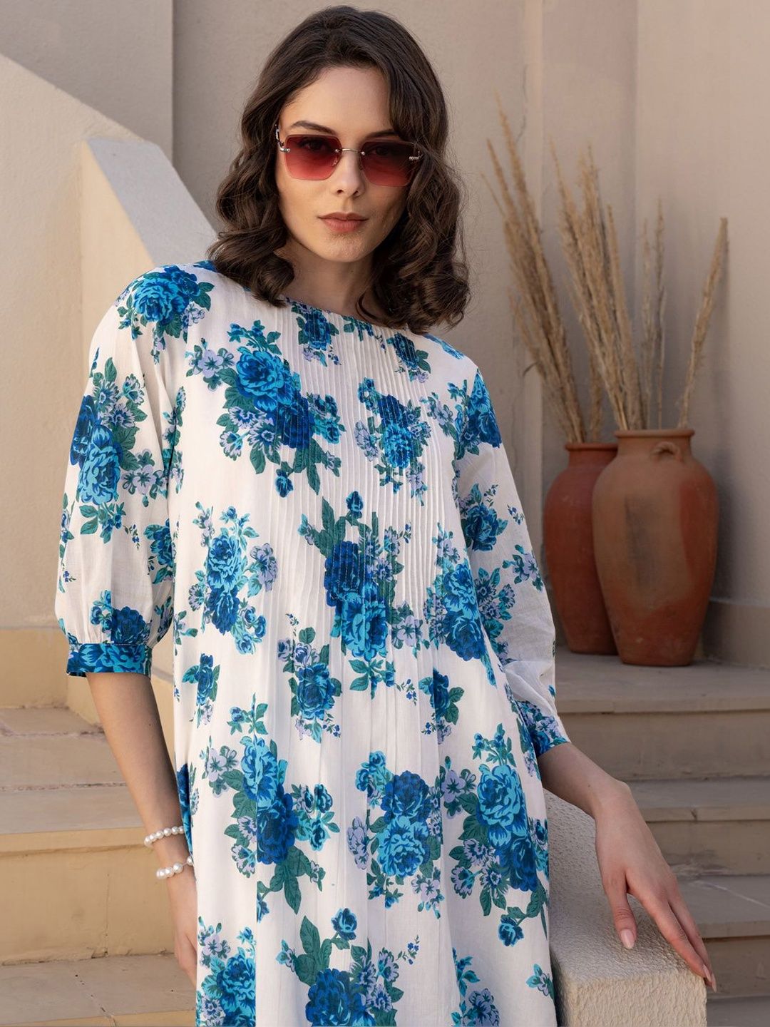 Women Floral Printed Regular Pure Cotton Kurta with Trousers