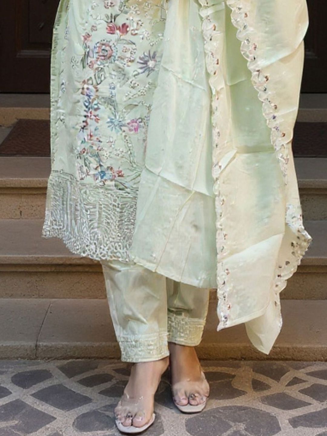 Women Embroidered Regular Thread Work Pure Cotton Kurta with Trousers & Dupatta