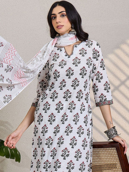 Women Floral Printed Cotton Kurta with Trousers & Dupatta