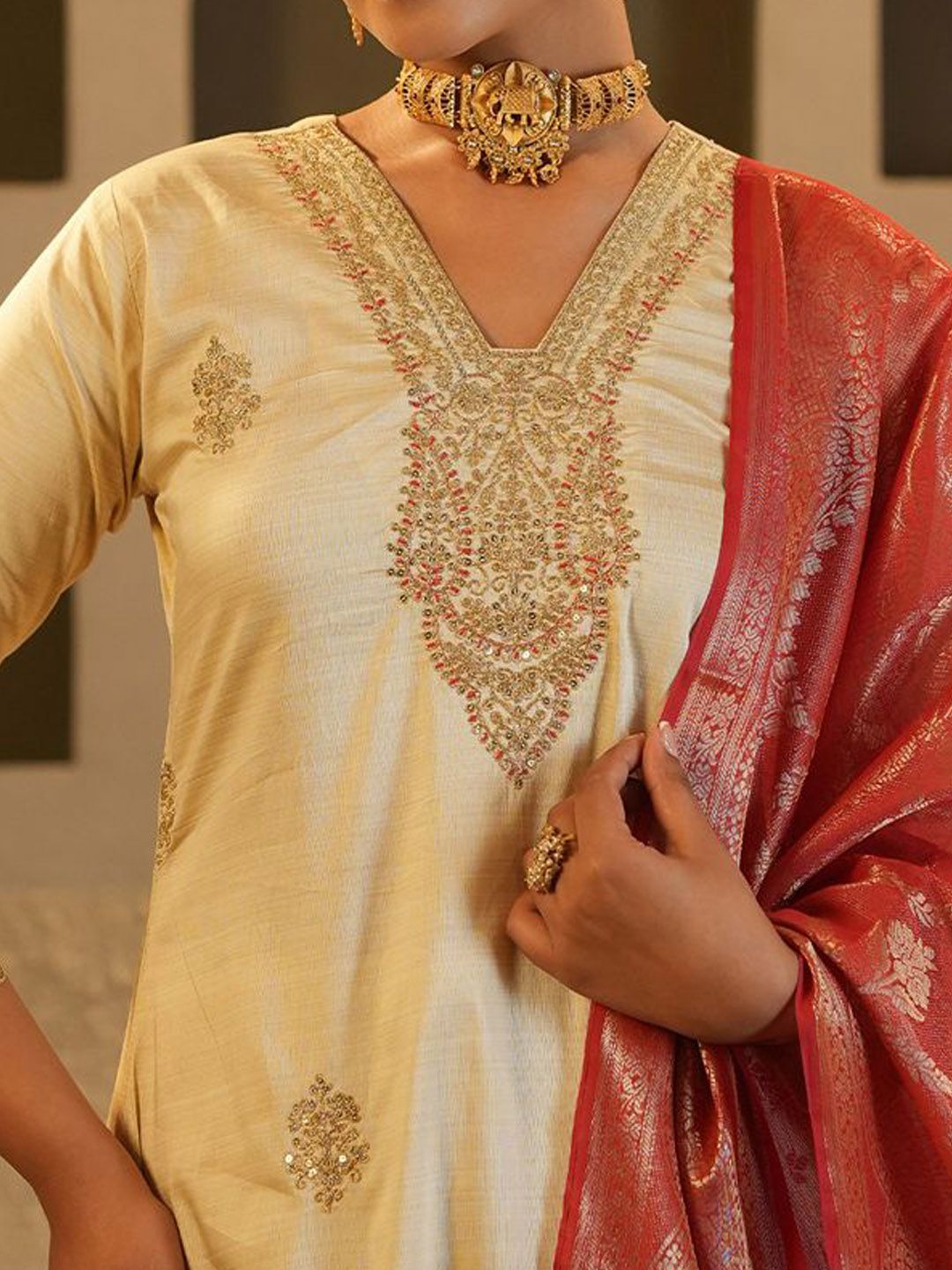 Women Ethnic Motifs Embroidered Kurta with Trousers & Dupatta