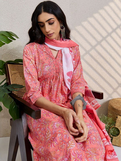 Floral Printed Panelled Pure Cotton Kurta With Trousers & Dupatta