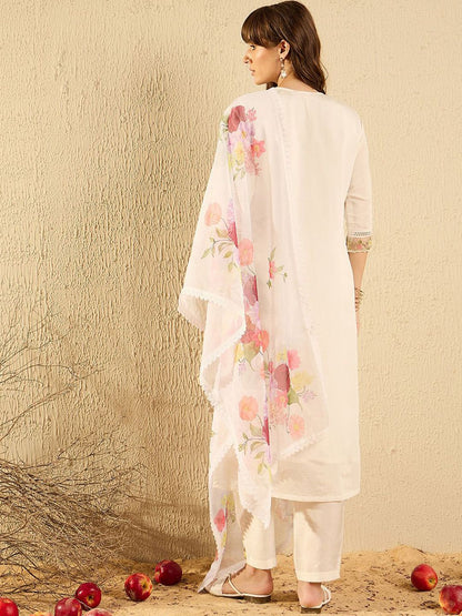 Women Floral Embroidered Regular Thread Work Kurta with Trousers & With Dupatta
