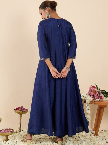 Women Ethnic Motifs Embroidered Panelled Thread Work Kurta with Trousers