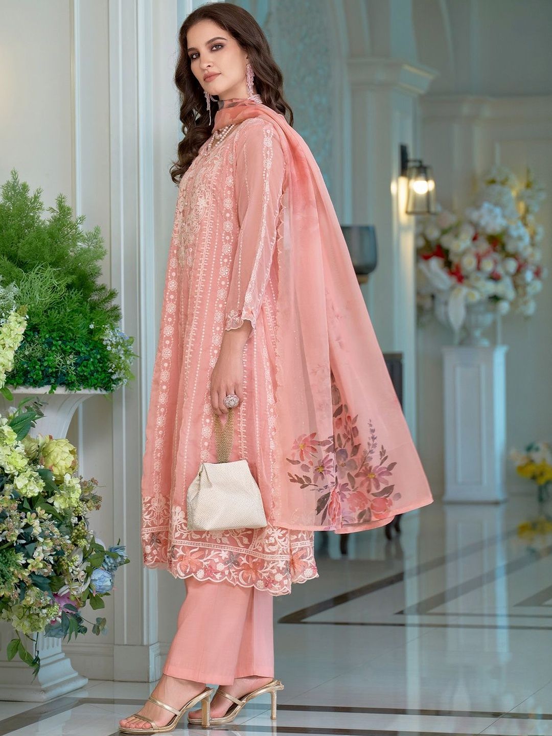 Women Ethnic Motifs Embroidered Regular Thread Work Kurta with Trousers & With Dupatta