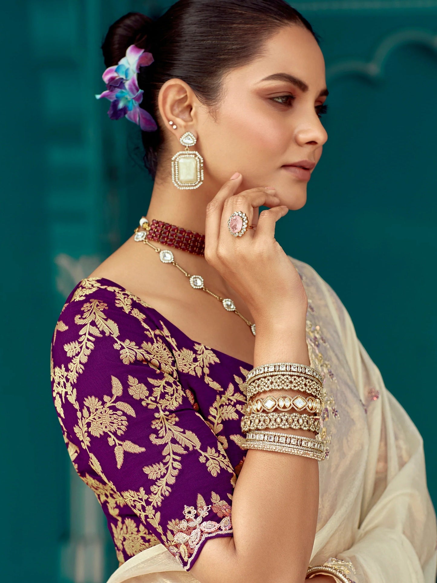 Dhiyona KM Women Cream Tissue Silk Saree With Sequins Work & Purple Contrast Blouse