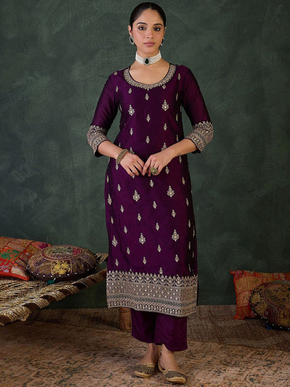 Dhiyona IE Floral Embroidered Round Neck Zari Straight Kurta With Trousers & Dupatta