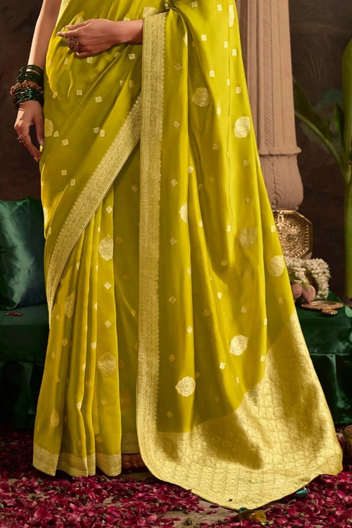 Dhiyona KM Women Yellow Banarasi Dola Silk Saree With Contrasting Blue Blouse