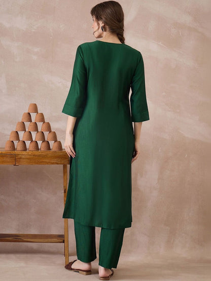 Women Regular Liva Kurta with Trousers