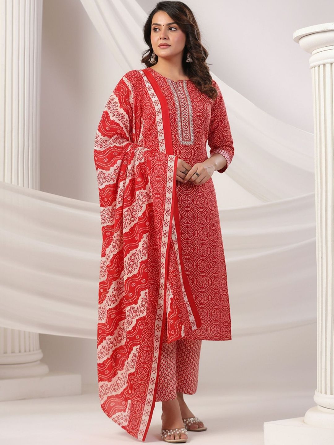 Ethnic Motifs Printed Thread Work Pure Cotton Kurta With Trousers & Dupatta