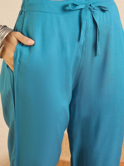 Women Ethnic Motifs Embroidered Regular Thread Work Kurta with Trousers