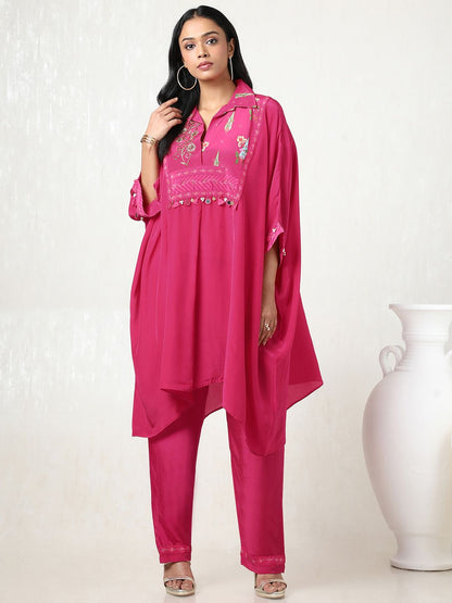 Dhiyona SO Women's Women Floral Printed Regular Beads and Stones Silk Crepe Kurta with Trousers
