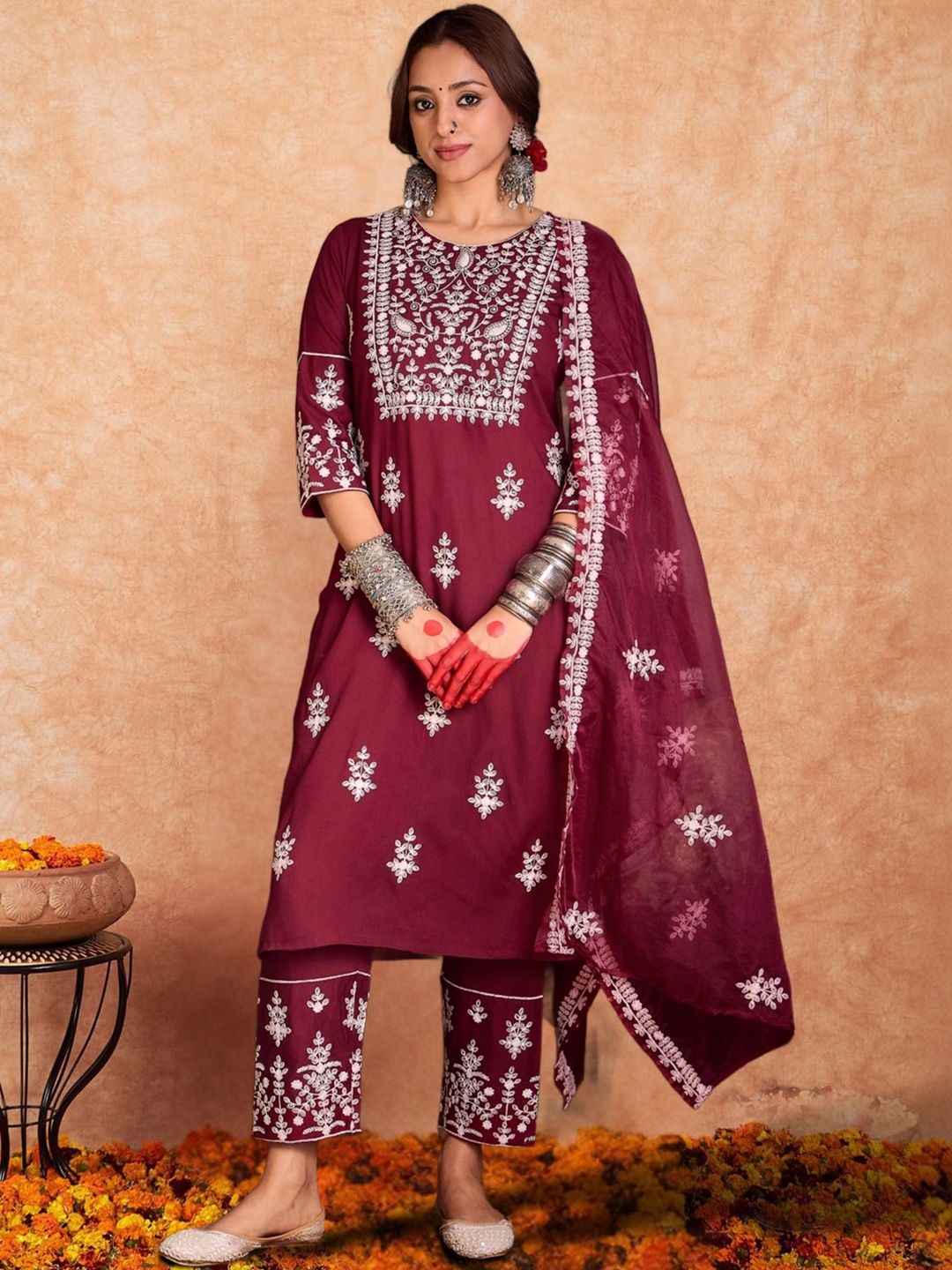 Women Ethnic Motifs Embroidered Regular Thread Work Kurta with Trousers & With Dupatta