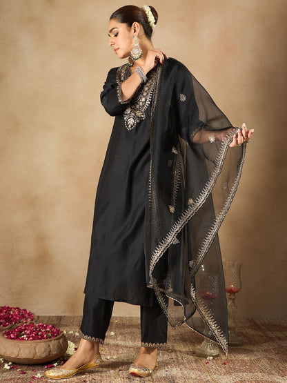 Dhiyona IE Women Ethnic Motifs Embroidered Regular Liva Kurta with Trousers & With Dupatta