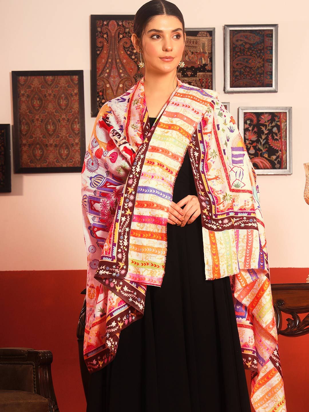 Dhiyona PA Floral Kalamkari Printed Woollen & Silk Shawl