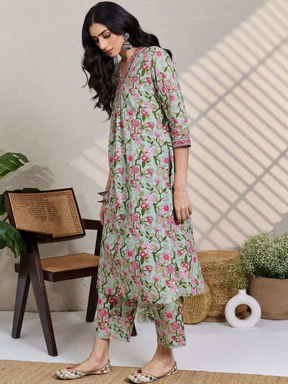 Women Floral Printed Regular Pure Cotton Kurta With Trousers