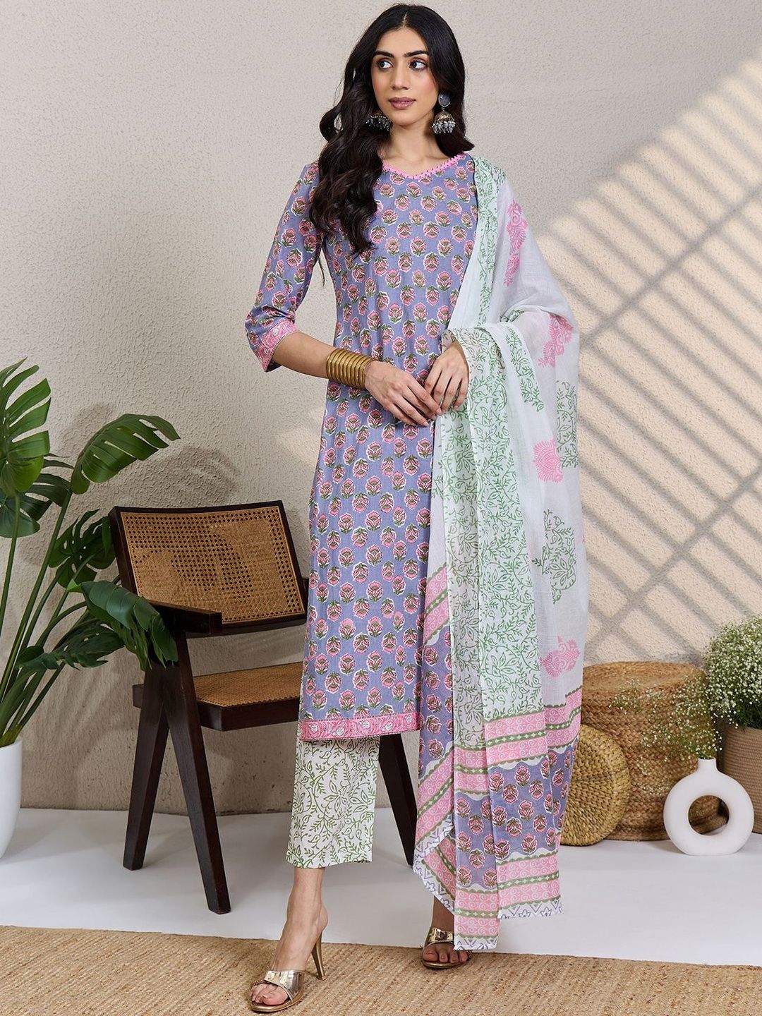 Dhiyona IE Women Floral Printed V-Neck Pure Cotton Kurta with Trousers & Dupatta
