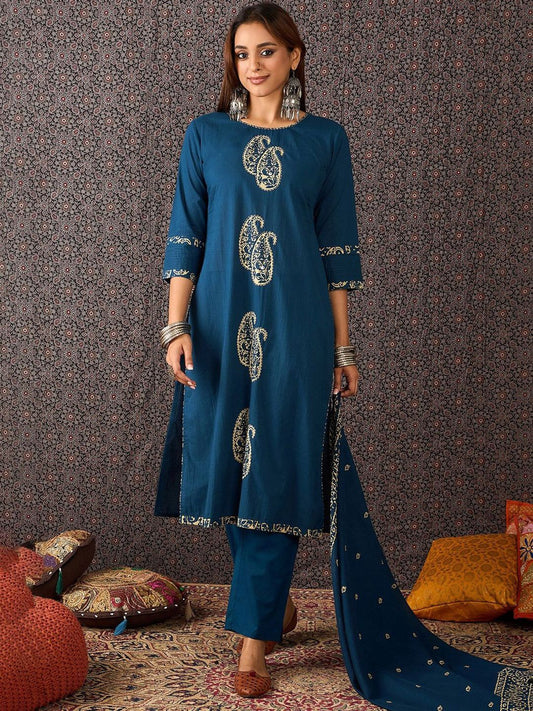 Paisley Printed Round Neck Thread Work Pure Cotton Kurta & Trousers With Dupatta