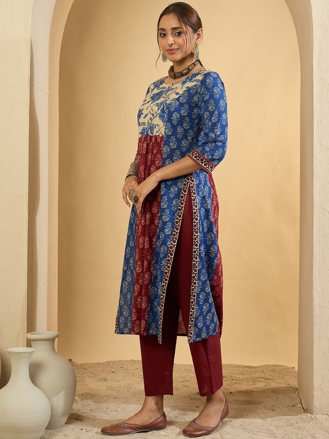 Women Floral Printed Panelled Pure Cotton Kurta with Trousers